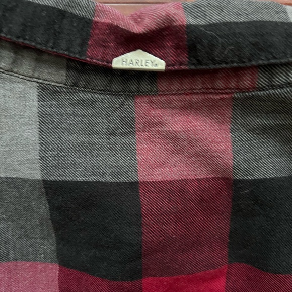 Women’s Harley Davidson Flannel - Picture 6 of 6